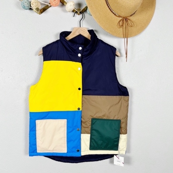 KULE Chandler Vest Patchwork Colorblock Puffer Vest
Size X Large
NWT - Picture 3 of 7